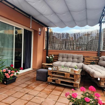 Estudio Con Terraza Badalona Hotel Exterior photo